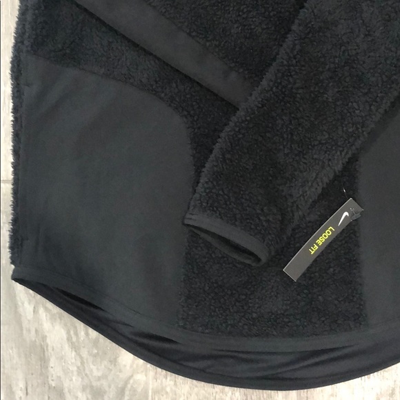 Nike Therma Fleece / Sherpa Hoodie - Picture 6 of 12